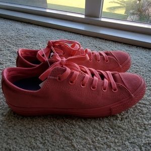 Converse size 7 mens